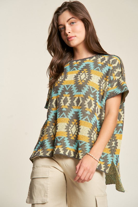 Davi & Dani Women’s High-Low Geometric Print Knit Top | Stylish Round Neck Casual Tee