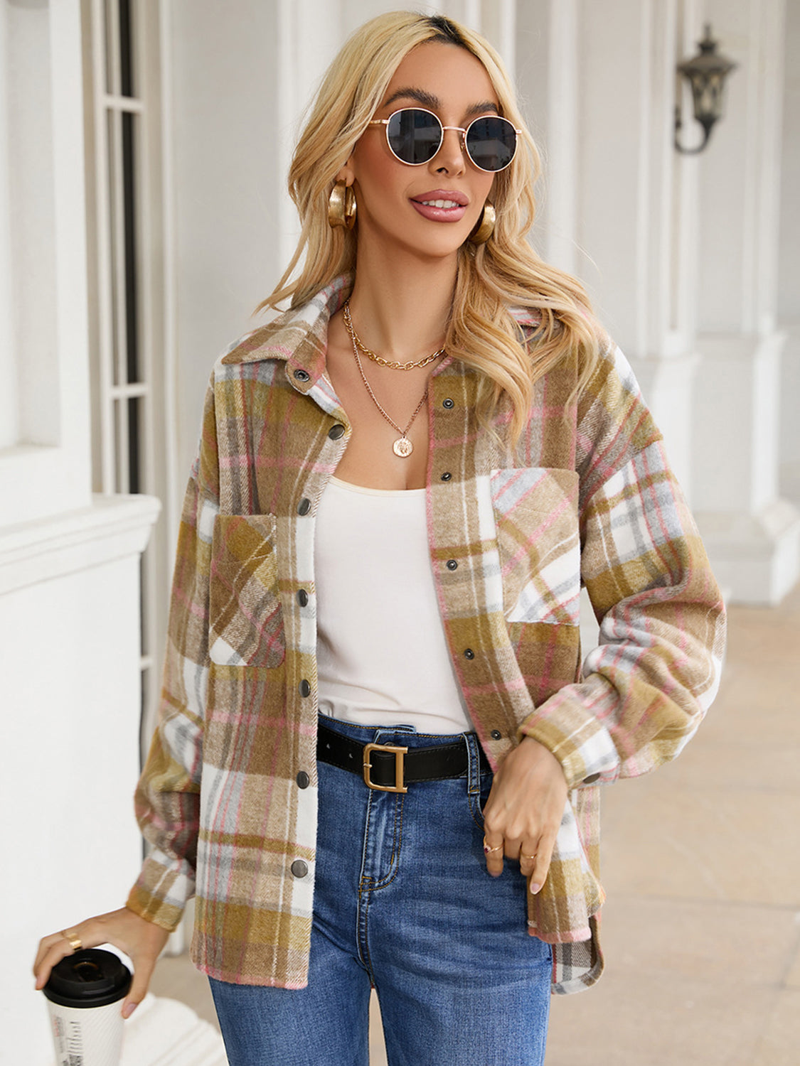 Women's Plaid Collared Jacket with Snap Closure and Pocket - Stylish and Comfortable Outerwear