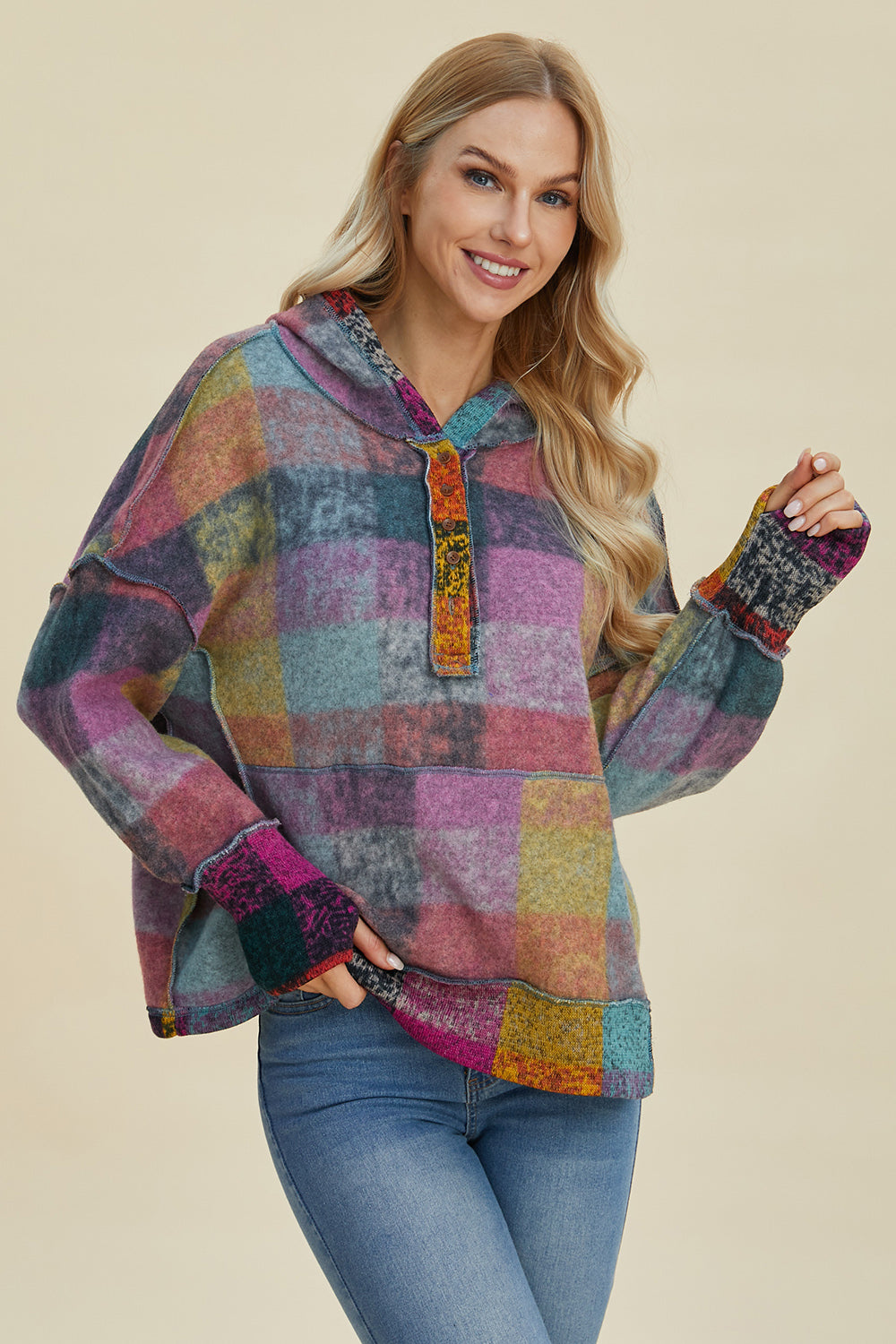 Women’s Oversized Plaid Hoodie with Dropped Shoulders and Pocket