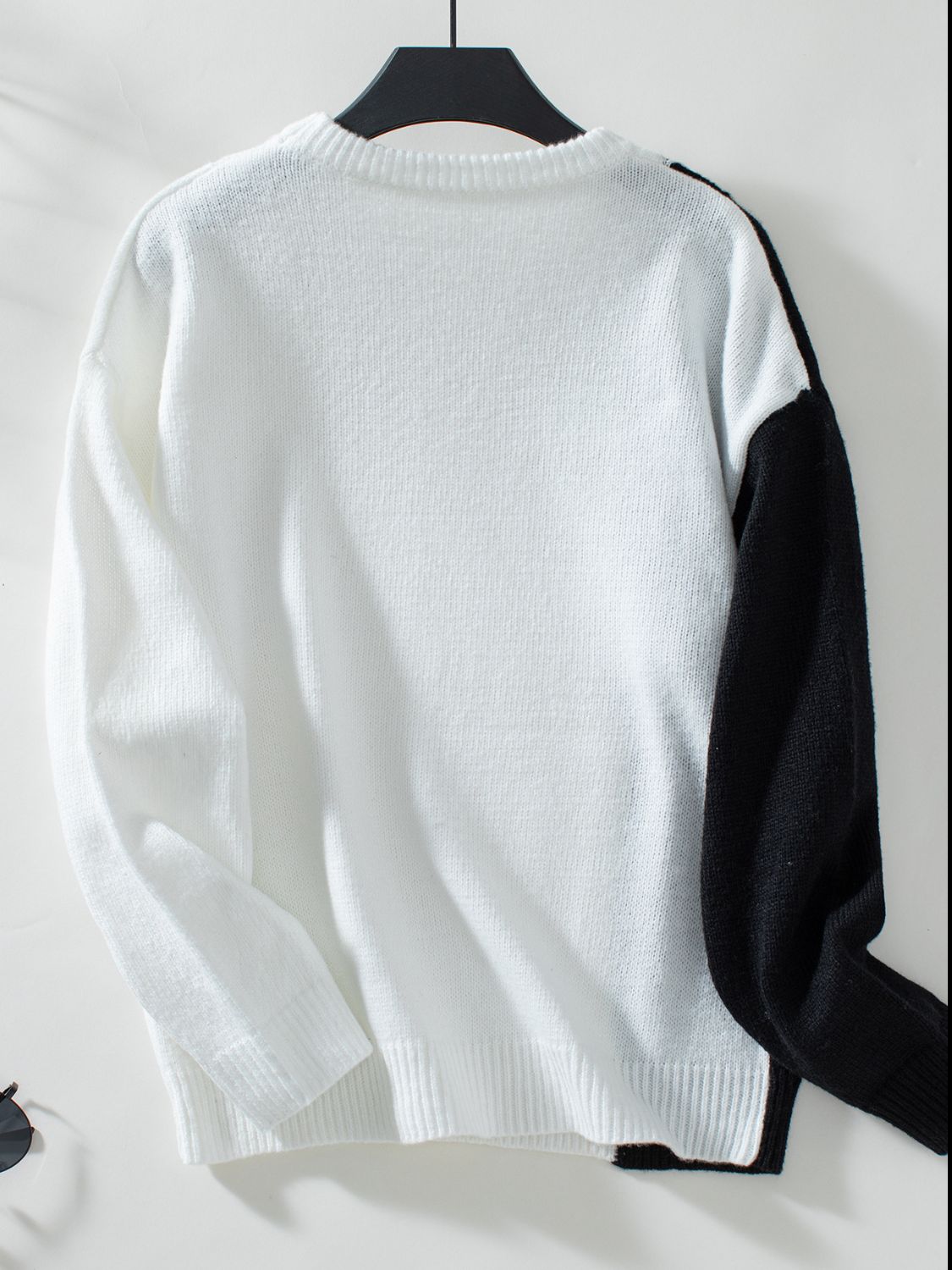 Women’s Two Tone Cable Knit Sweater | Round Neck Long Sleeve Top