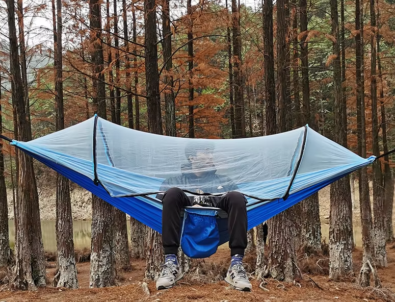 Camping Hammock with Mosquito Net - Automatic Quick-Open and Anti-Rollover Feature - 260x140cm