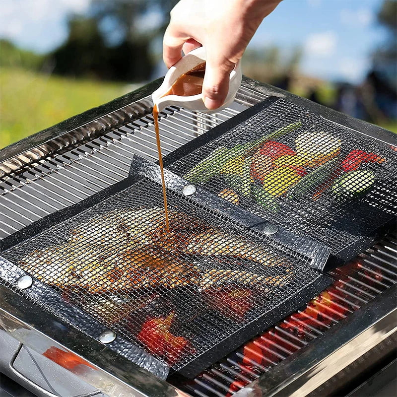 Reusable Non-Stick PTFE Mesh Grill Bags for BBQ - Ideal for Vegetables, Meat, and Smoker Use - Multiple Sizes Available