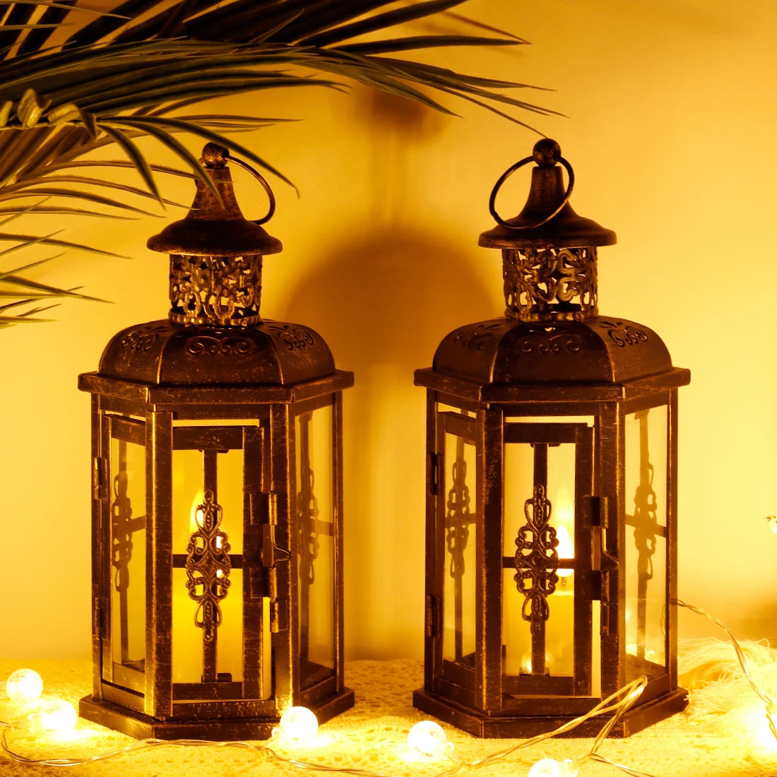 Vintage Nordic Iron Candle Holder Lanterns - Black and White Hanging Lanterns for Home Decor, Weddings, and Aesthetic Room Decoration