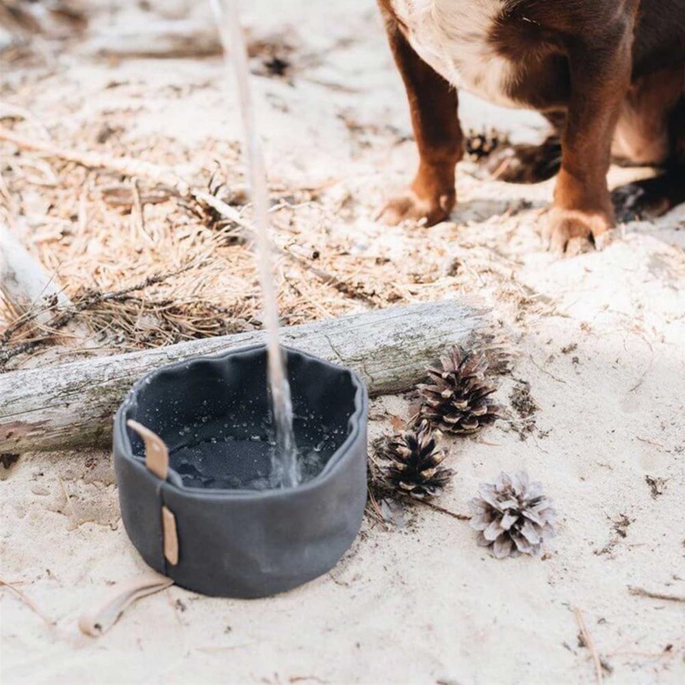 Collapsible Waterproof Dog Bowl with Leather Trim - 1000ML Capacity - Easy to Clean and Carry