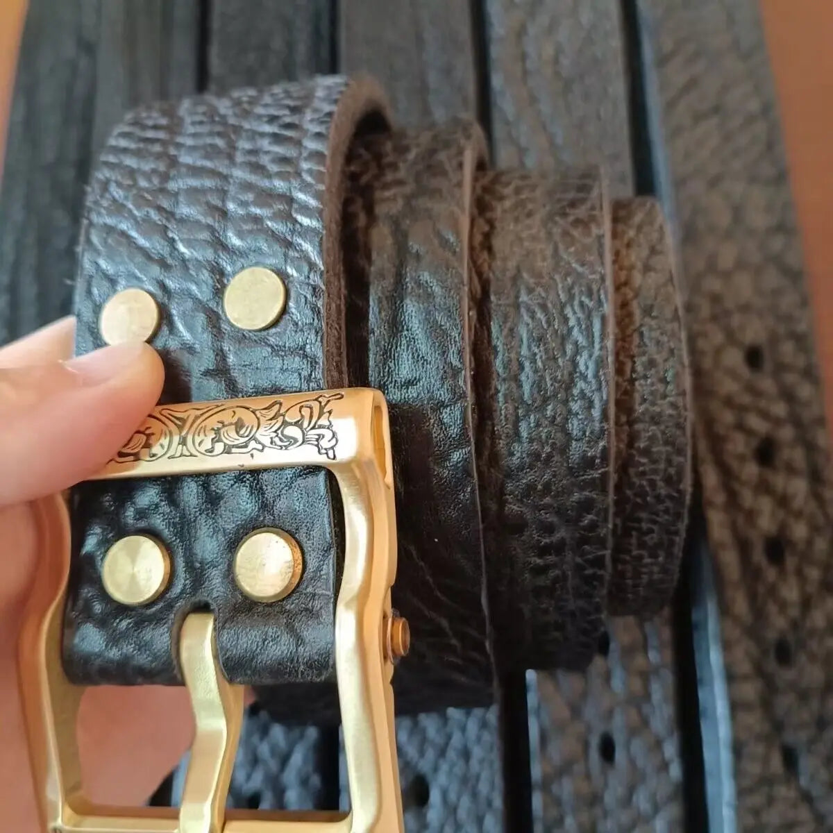 Handmade Leather Belt for Men - 3.8cm Thick Western Cowboy Belt with 7 Adjustable Holes and Gift Box Packaging