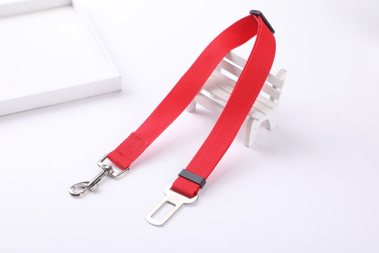 Travel Adjustable Pet Car Seat Belt: Secure and Comfortable Harness Leash for Safe Travel