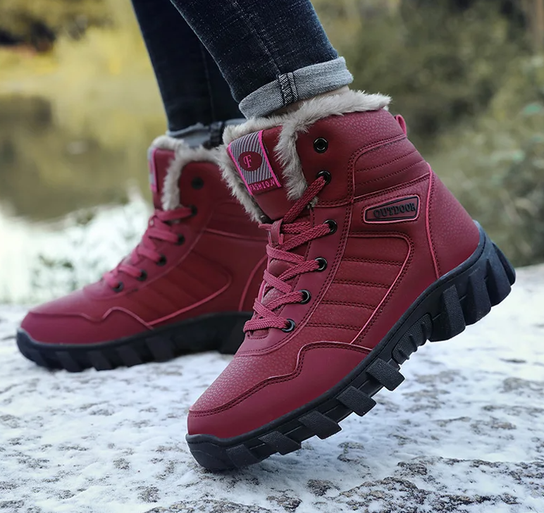 Women's Hiking Boots with Plush Fur Lining and Lace-Up Closure