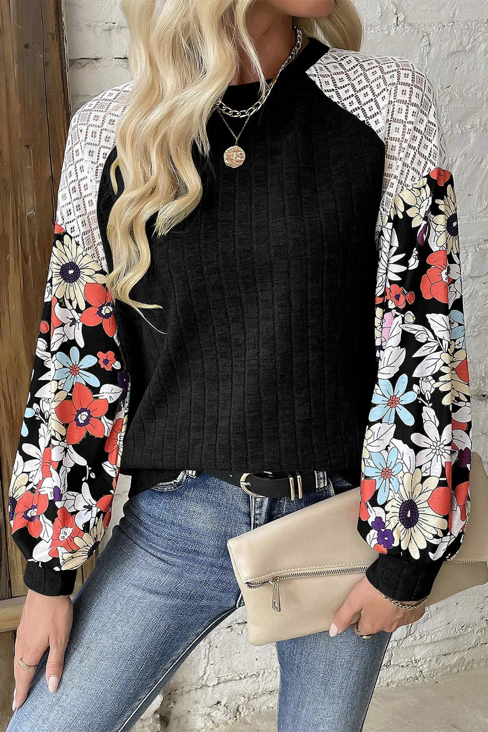 Women's Printed Long Sleeve Round Neck Top - Comfortable & Versatile Basic Blouse