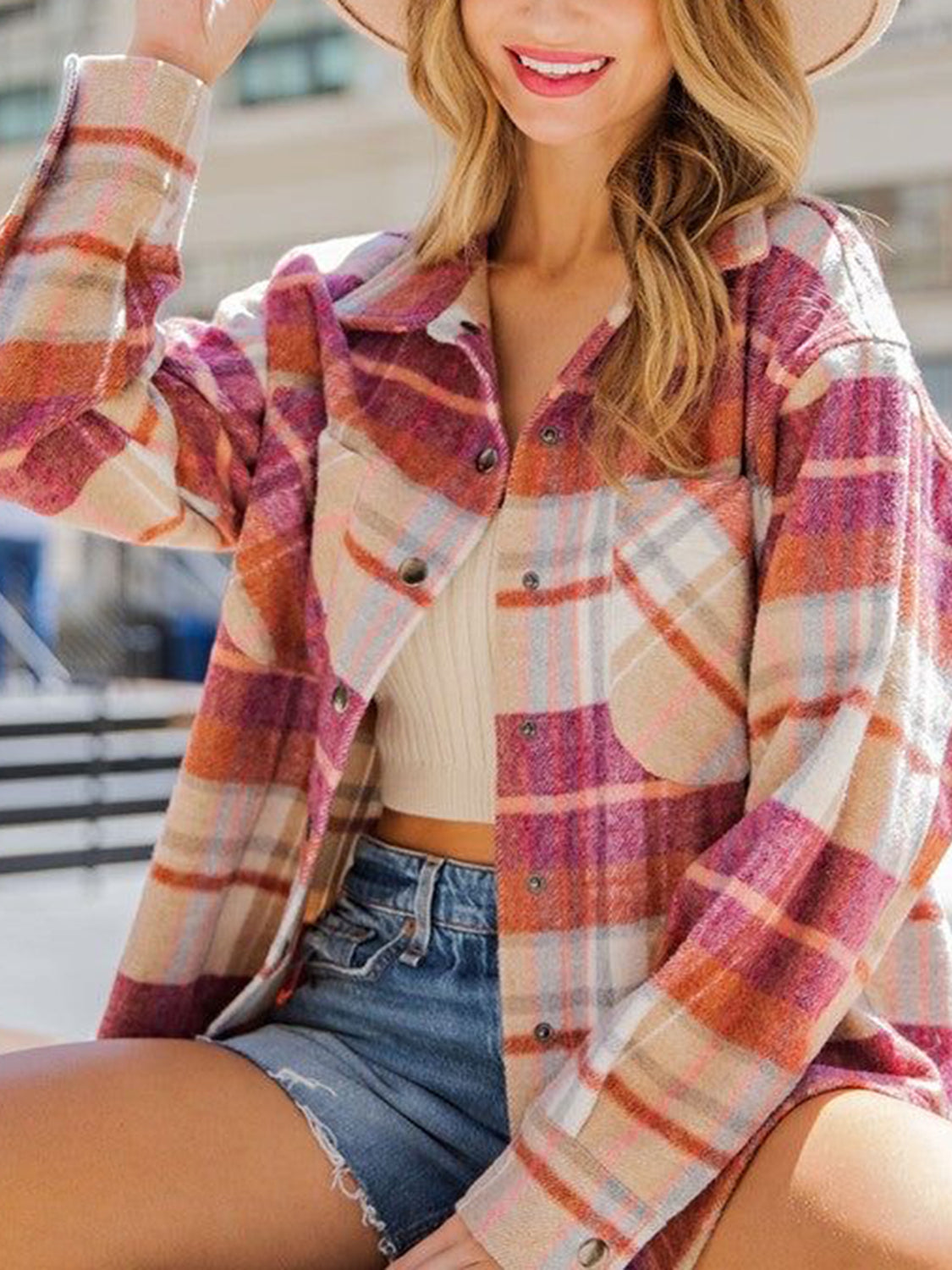 Women's Plaid Collared Jacket with Snap Closure and Pocket - Stylish and Comfortable Outerwear