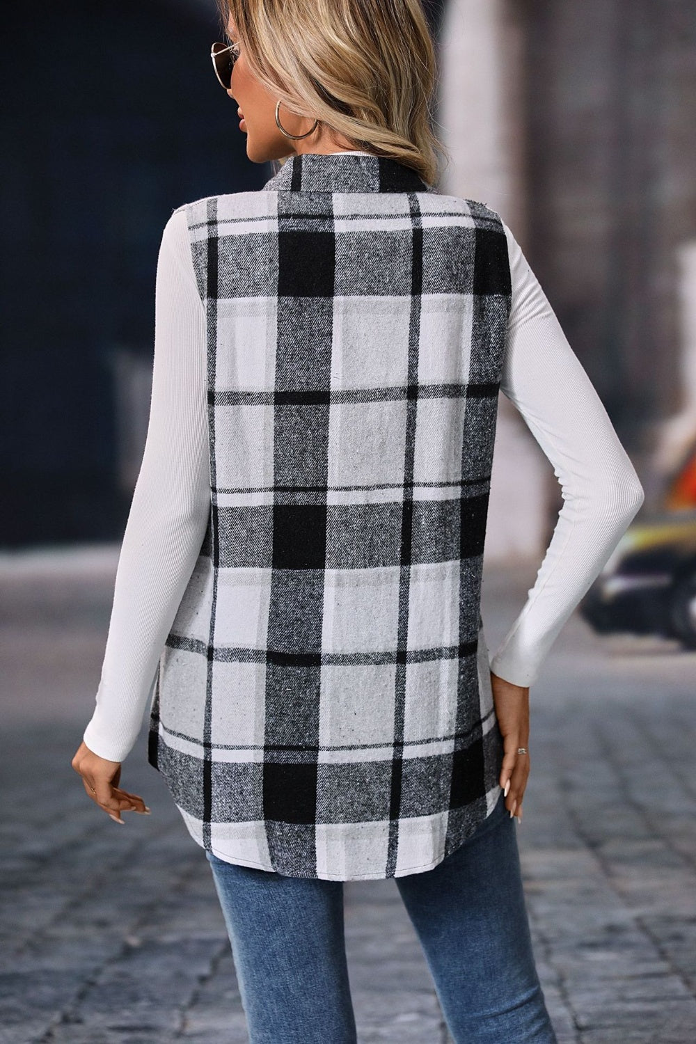 Women's Versatile Plaid Vest Coat with Button Closure - Ideal for Layering