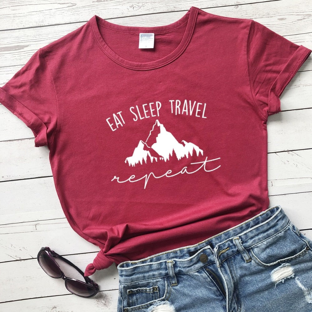 Women's Geometric Mountains Graphic Art EAT SLEEP TRAVEL Repeat T-Shirt - Casual Comfort with Stylish Design