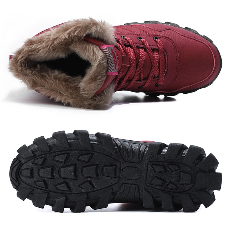 Women's Hiking Boots with Plush Fur Lining and Lace-Up Closure