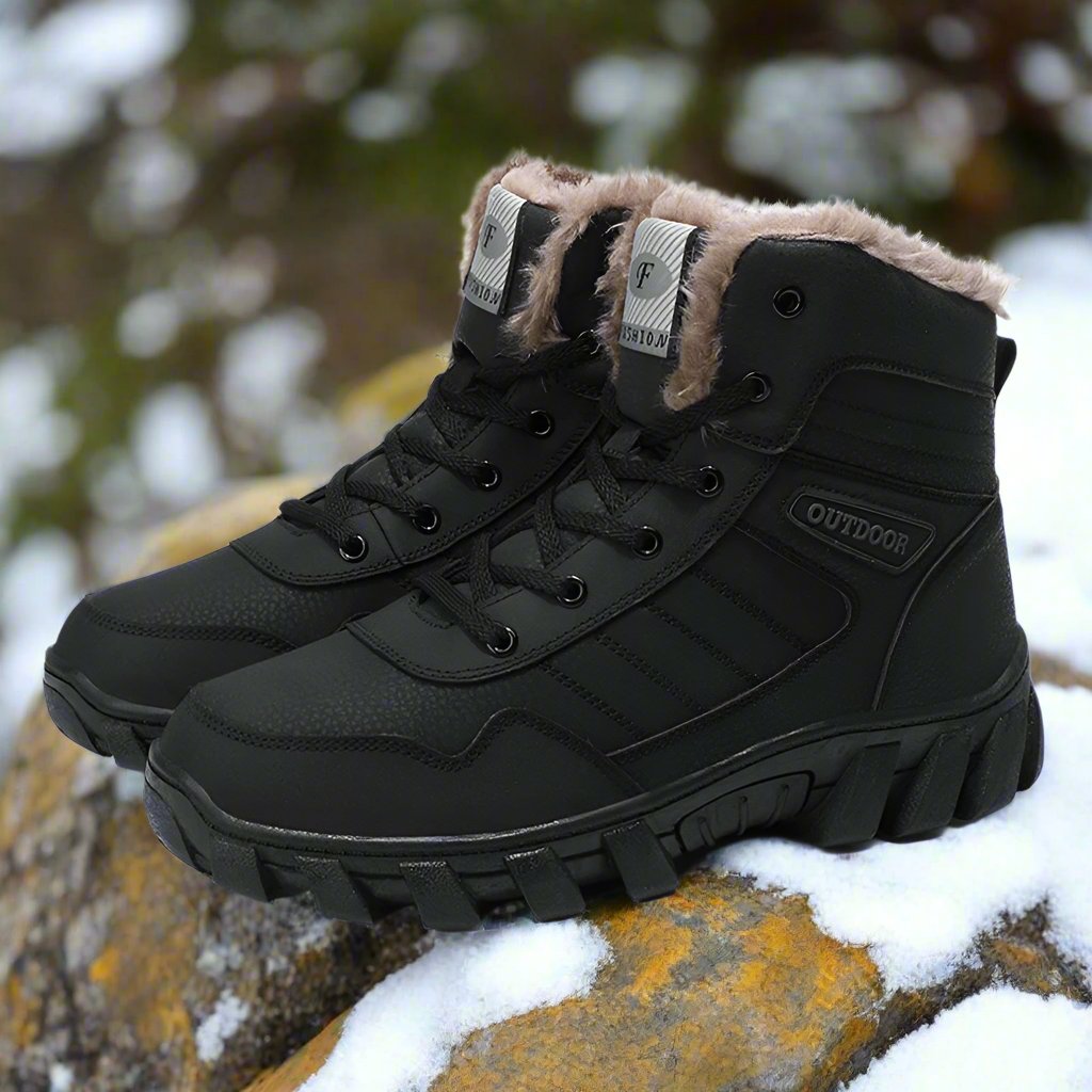 Women's Hiking Boots with Plush Fur Lining and Lace-Up Closure