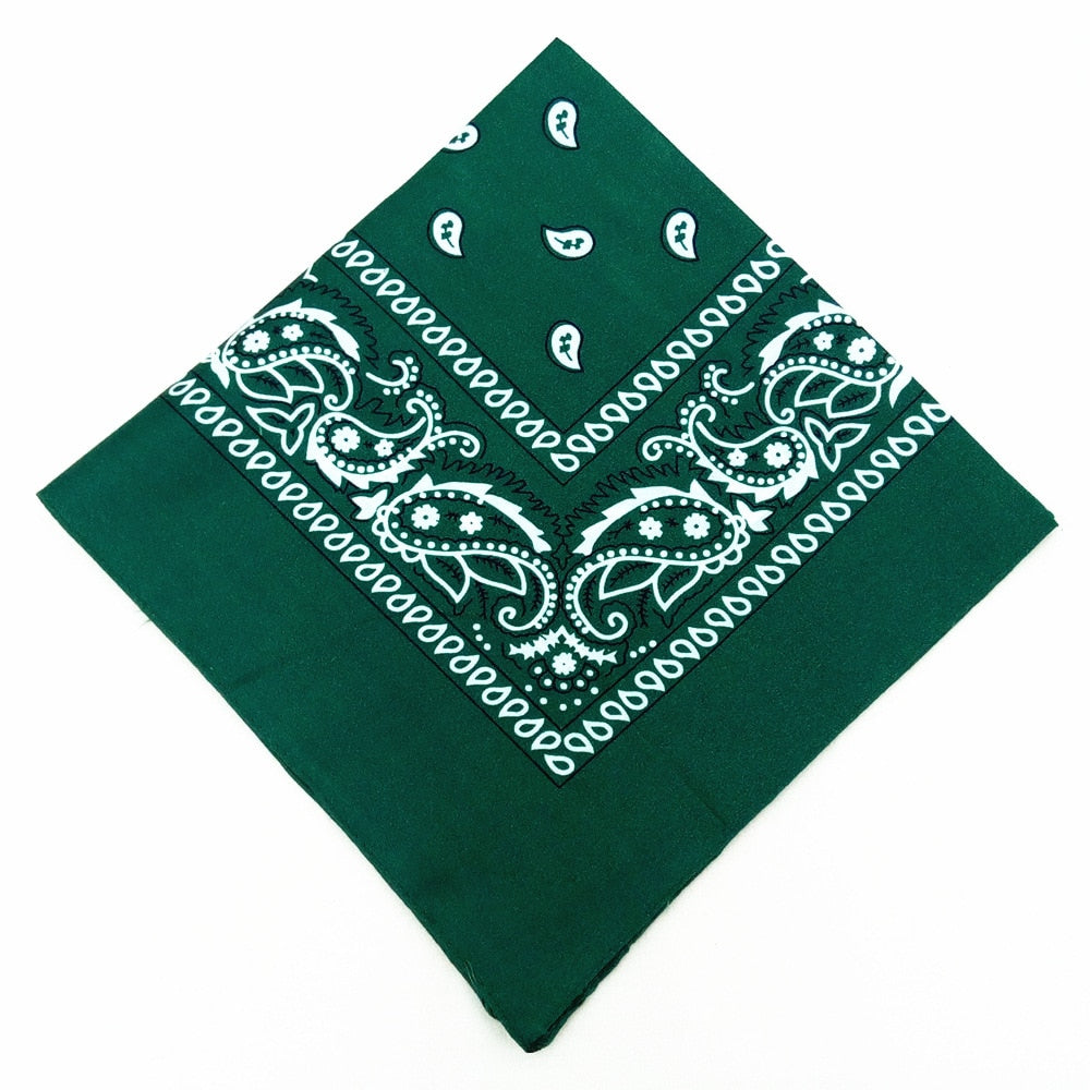 Polyester Cashew Print Bandana - Fade-Resistant Handkerchief for Stylish Wear