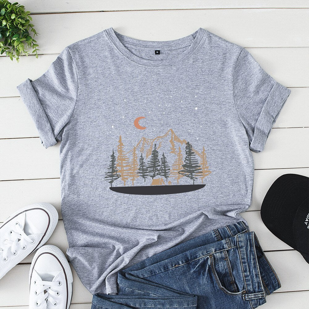 Nature-Inspired Graphic Print Women's Loose Fit Tee - Perfect Casual Summer Style