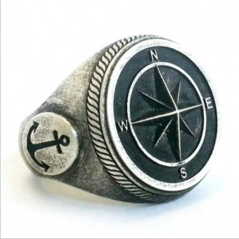 Navy Knight Retro Zinc Alloy Compass Ring