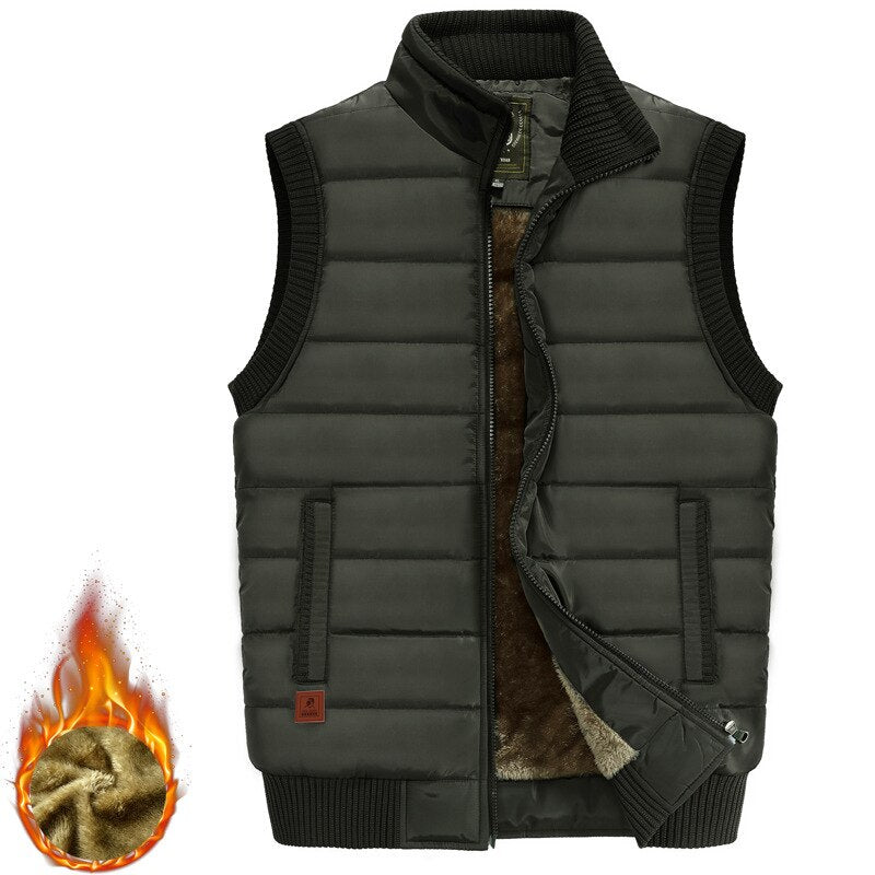 Men's Durable Fleece Waistcoat Vest - Polyester Turn-Down Collar Zipper Closure Pockets for Easy Storage