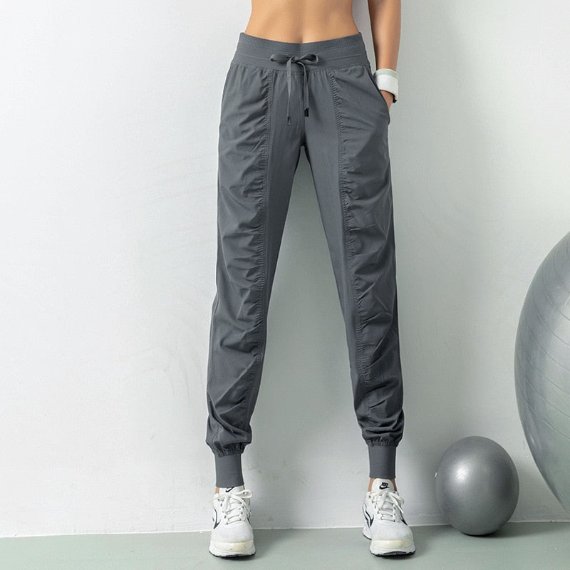 Womens Quick-Drying Drawstring Sweatpants in Polyester - Gym Joggers for Flexibility and Comfort