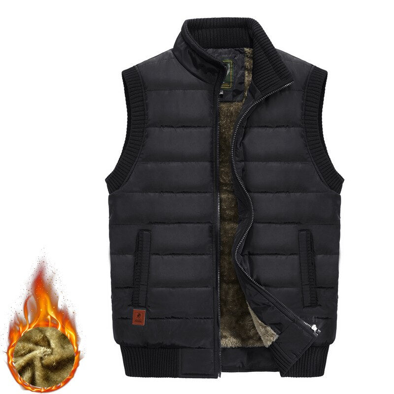 Men's Durable Fleece Waistcoat Vest - Polyester Turn-Down Collar Zipper Closure Pockets for Easy Storage